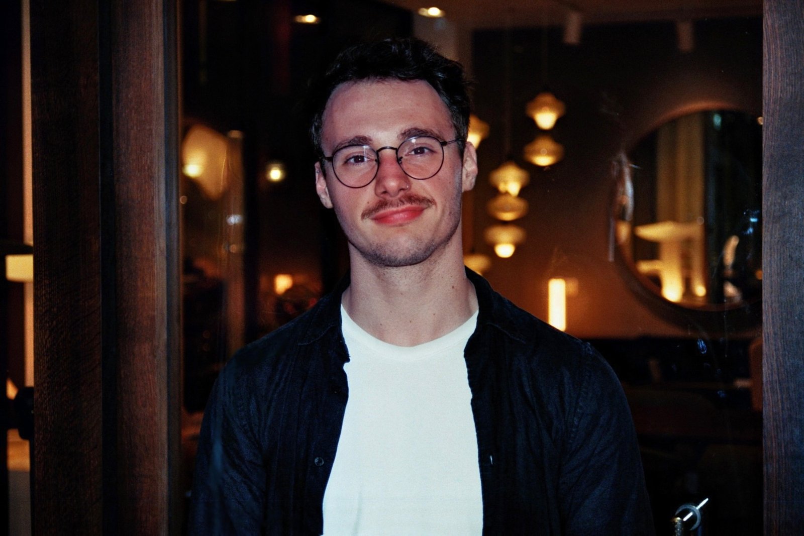 Merlijn Vermeire, Dutch and English teacher